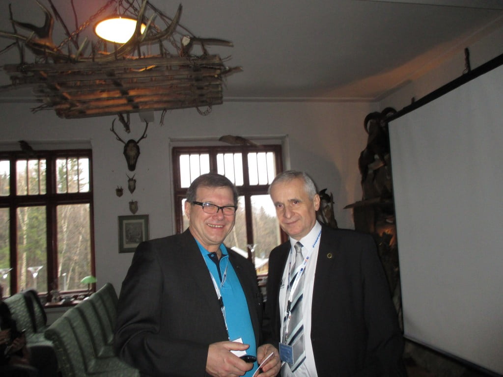 Zadowoleni uczestnicy seminarium z SITK w Legnicy. Z lewej kol. Tomasz, a z prawej Prezes Tadeusz Chodorowski. 