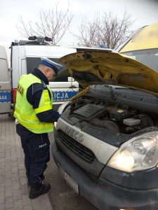 EFEKTY KONTROLI STANU TECHNICZNEGO POJAZDÓW NA DROGACH