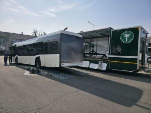6 NIESPRAWNYCH AUTOBUSÓW W RAMACH AKCJI „GONIĆ KRÓLICZKA”