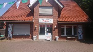 U NAS POKĄTNIE I NIELEGALNIE. W NIEMCZECH OFICJALNIE